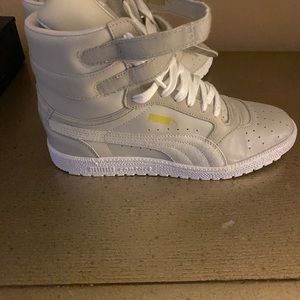 Puma Hightops